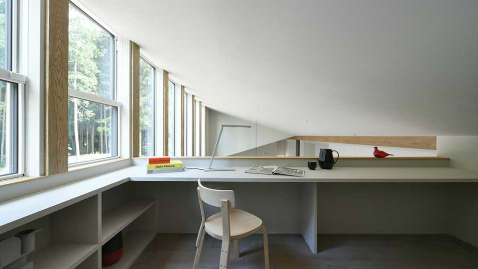 手間が描く輪郭